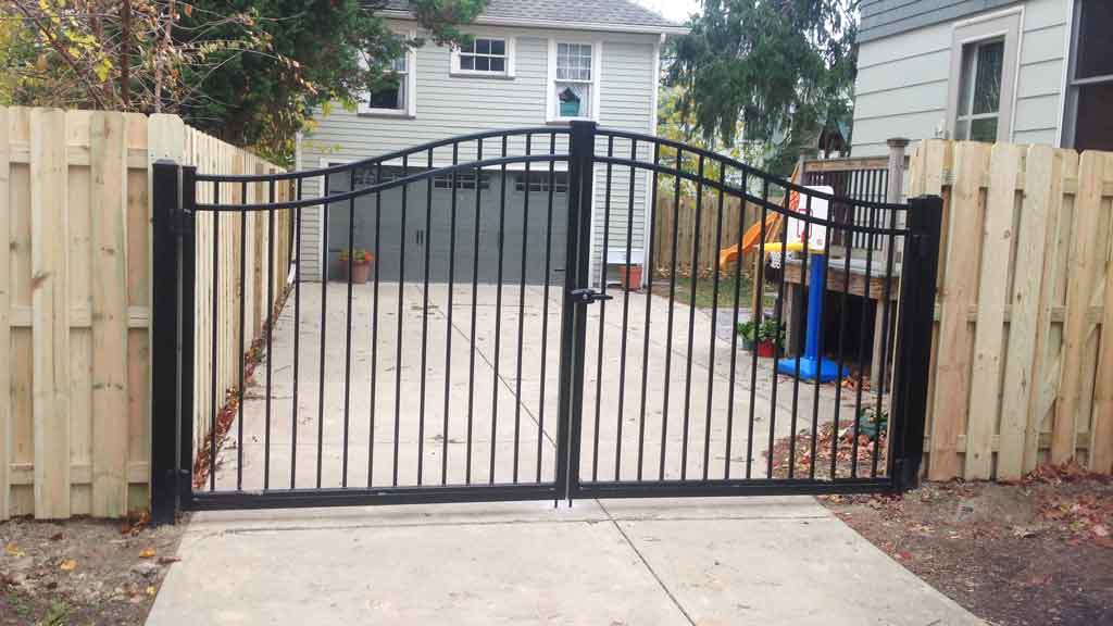 double swing gate