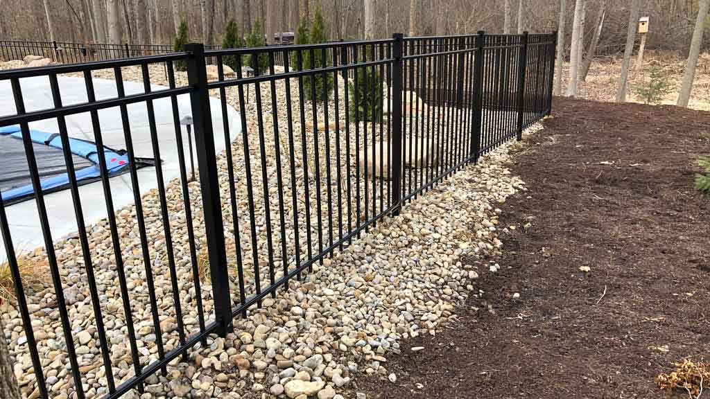 black aluminum fence cost