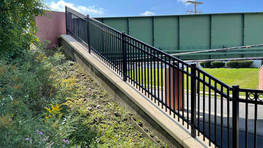 Building a Fence on a Slope