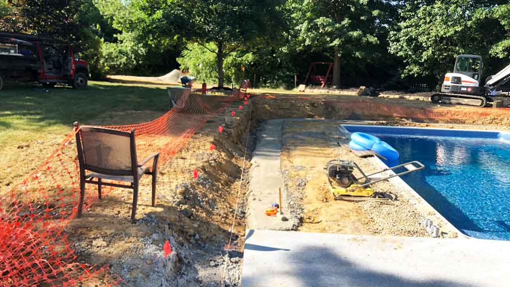 temporary pool fence