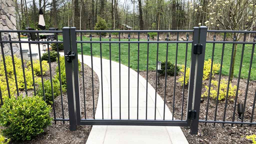 aluminum gate on 3" gate posts