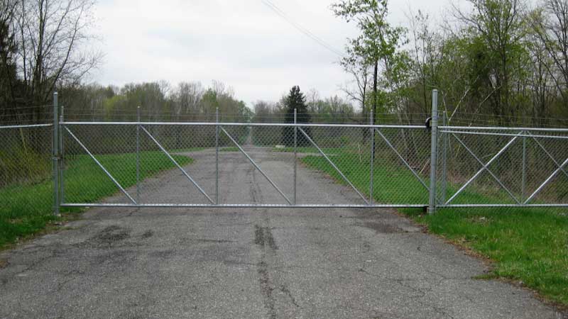 cantilever chain link gate