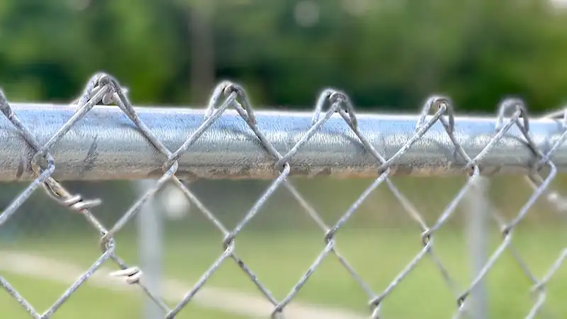 Chain Link Fence Top Rail