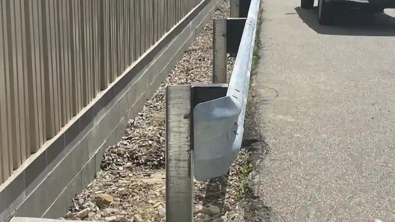 metal steel guardrail posts